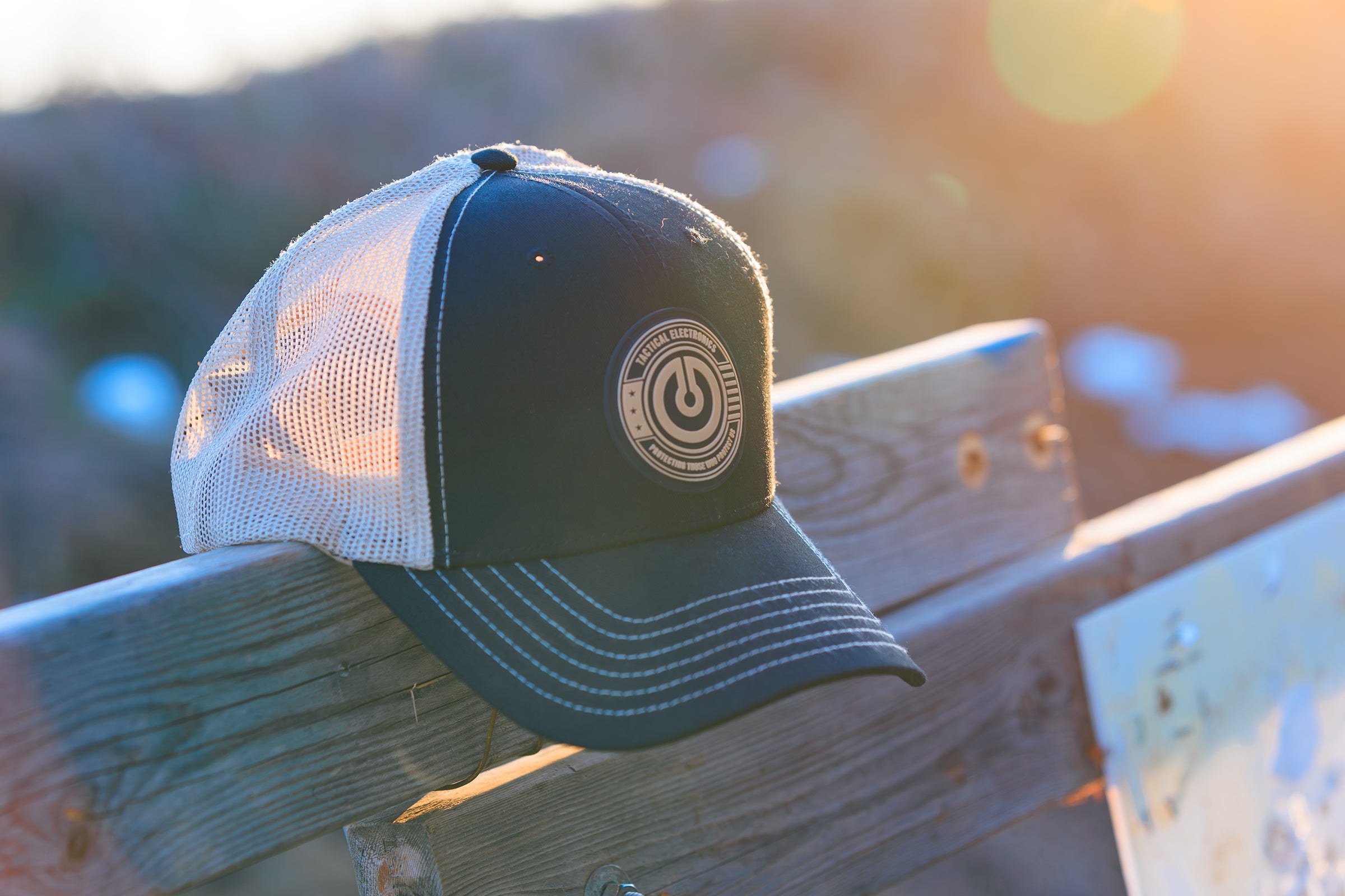 TE Trucker - PVC Black